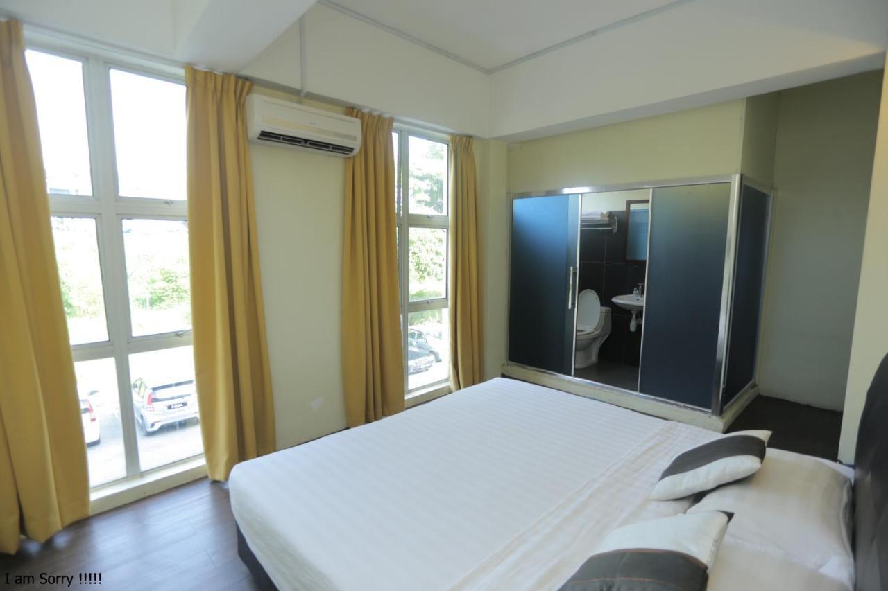 Jam Hotel Kota Warisan Sepang @ Erl Salak Tinggi, Klia 1-2 & F1 Esterno foto